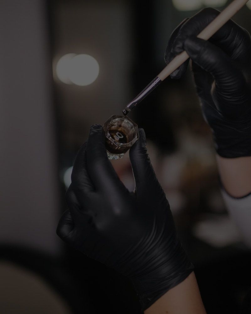 Eyebrow Waxing & Tinting