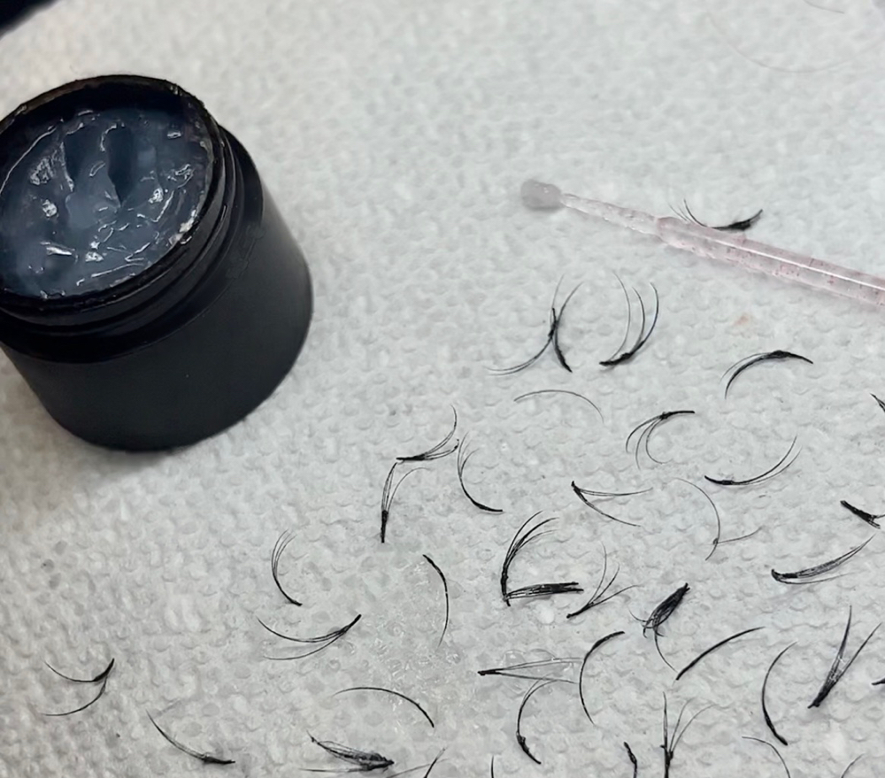 Lash Removal