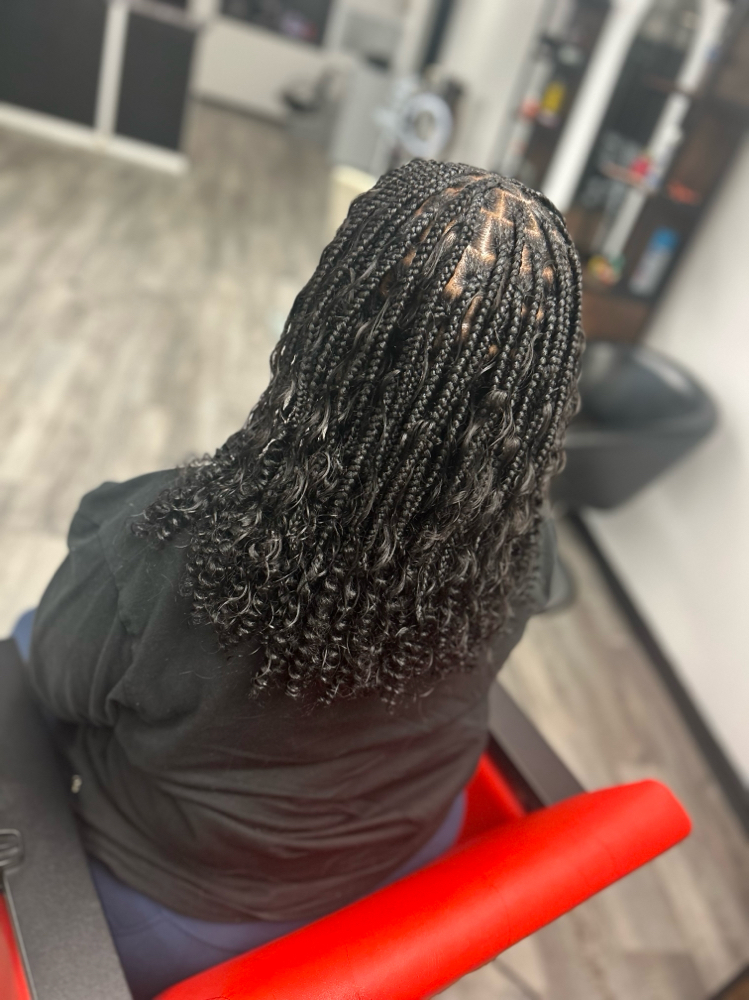 Knotless Bob Braids