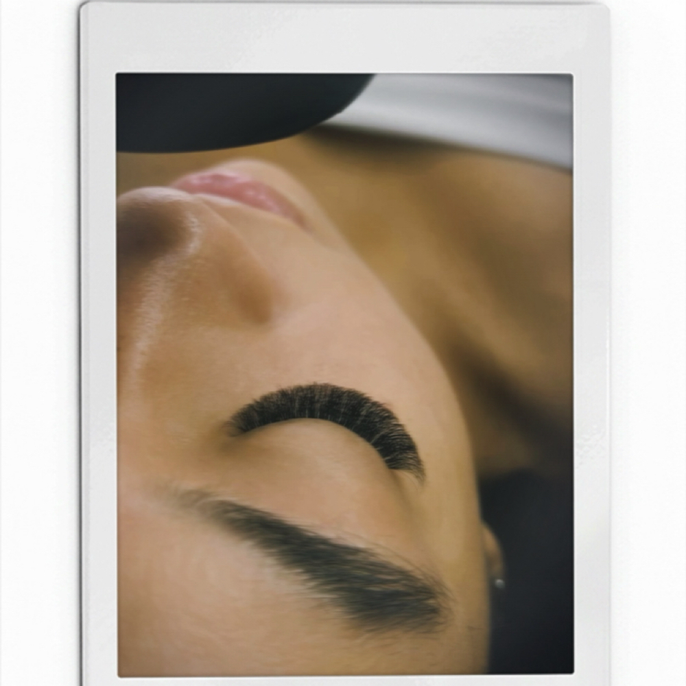 3 Week Lash Extensions Maintenance at Browology Bar & Co in Tampa, FL
