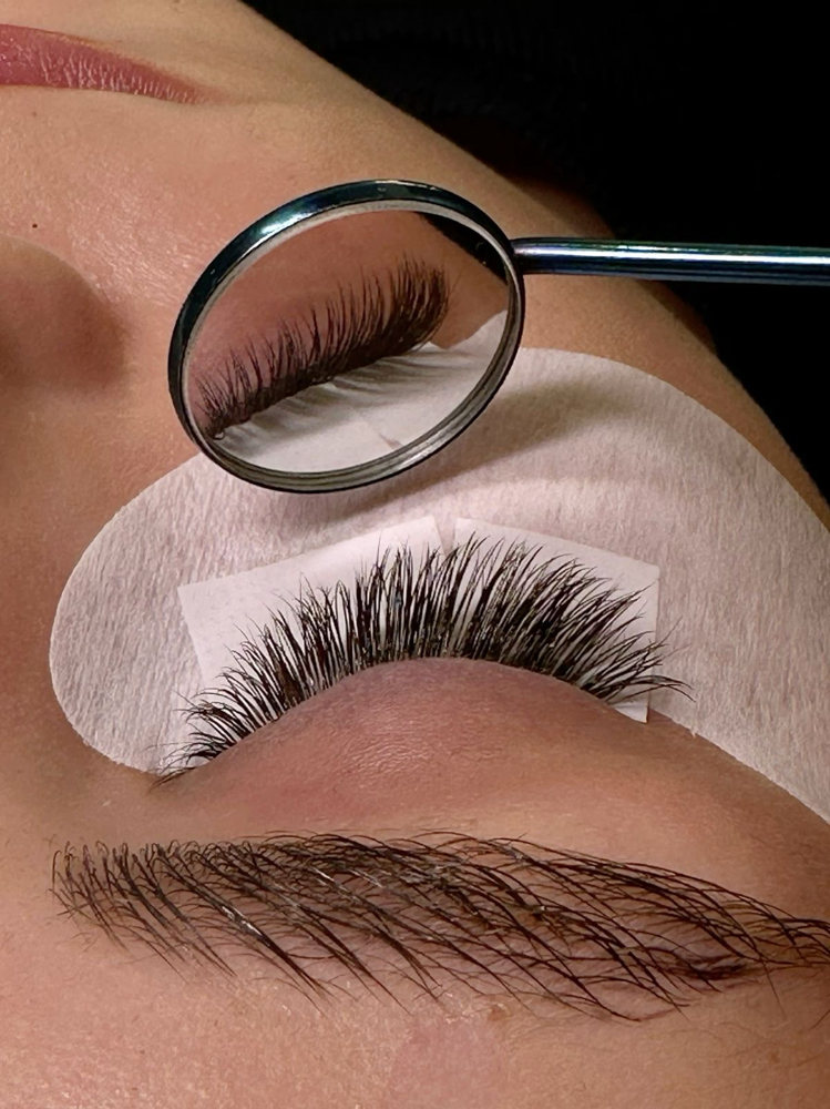 3 Week Lash Extensions Maintenance