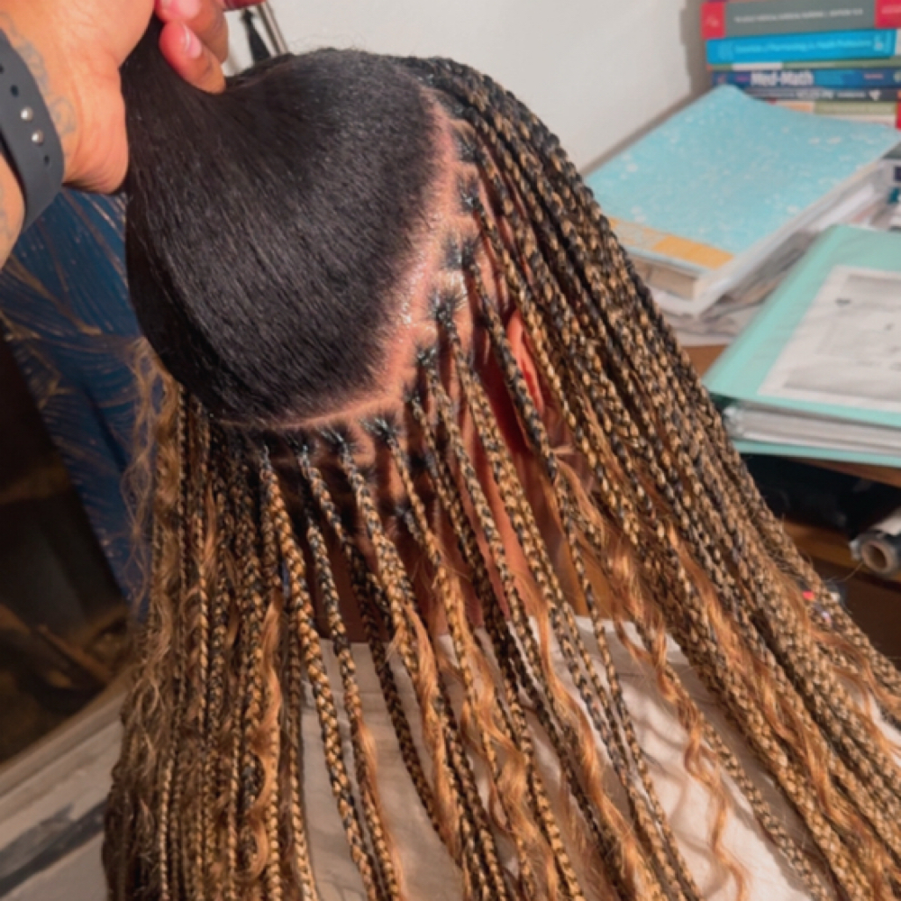 Small Braids at Mejko braid studio in Long Beach, CA