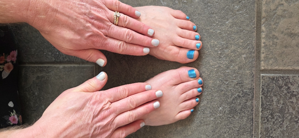 Basic Mani Pedi Package