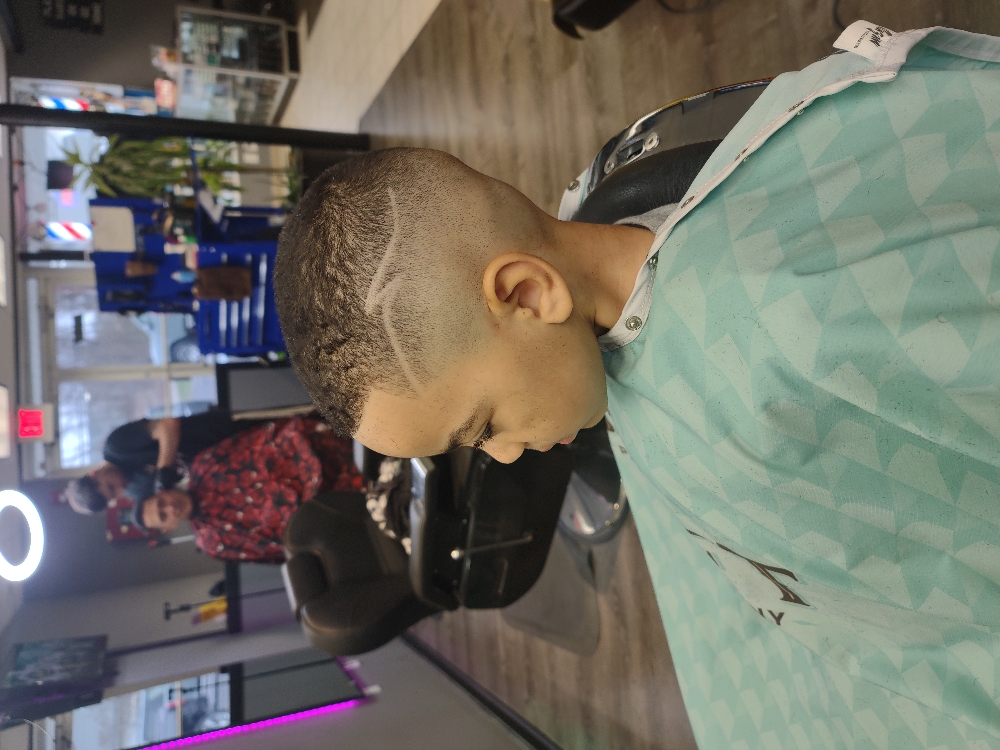 Specialty Or Design Haircut