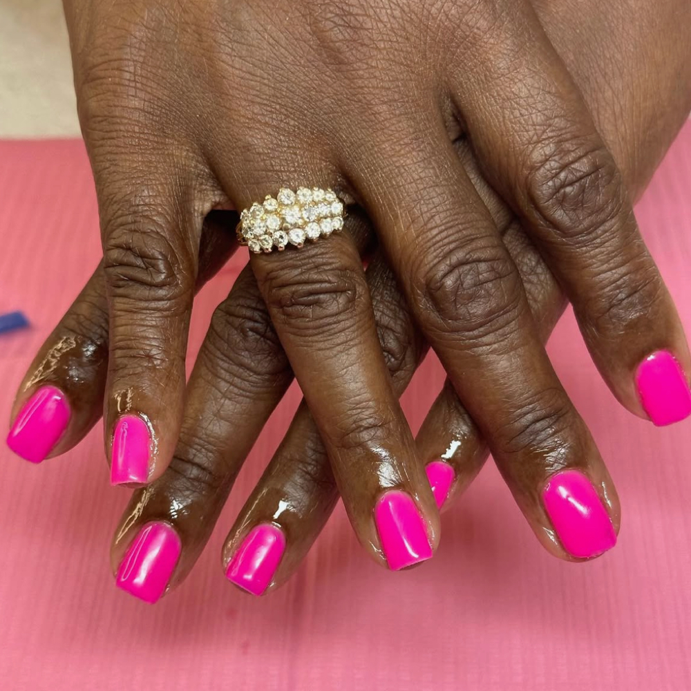 Mani + Simple Gel at Jae On The Set 💕 in Memphis, TN