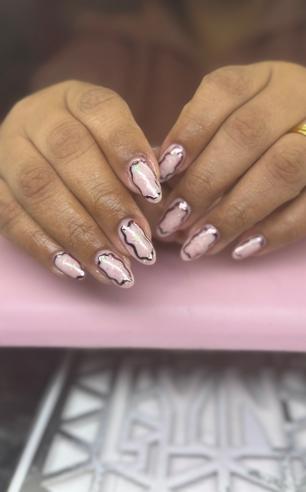 Luminary/ Structured Mani