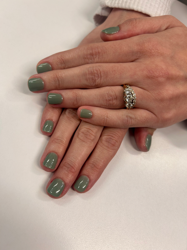 Shellac Manicure