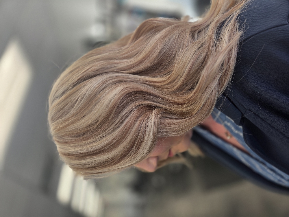Highlights, Root Touch Up,cut/style