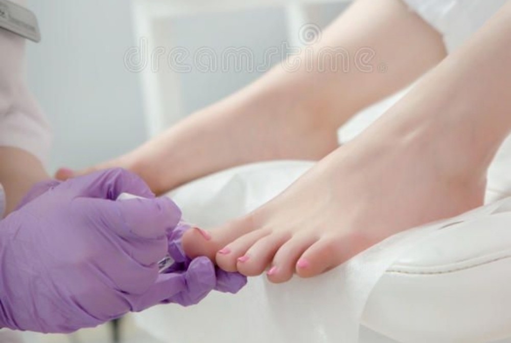 Gel Pedicure