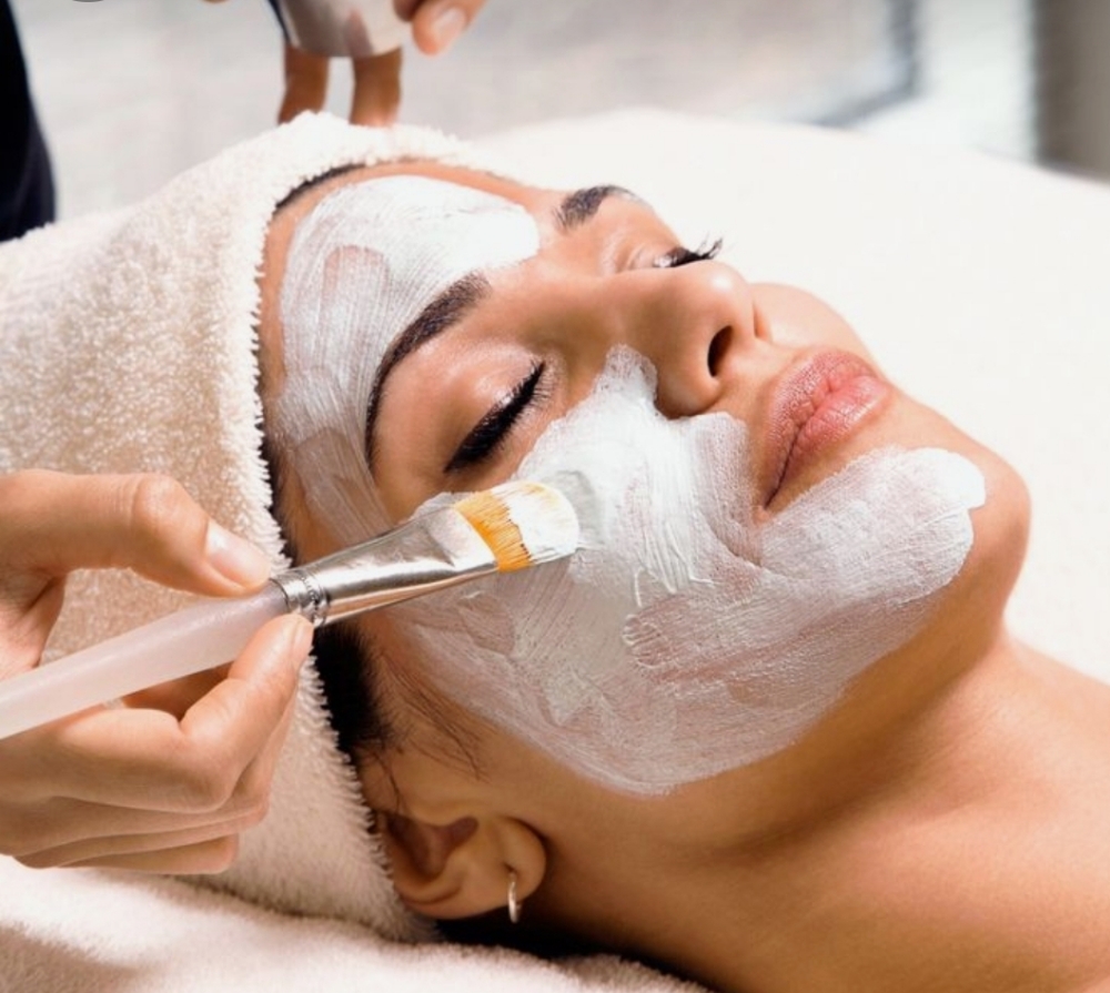 Acne-clearing Facial