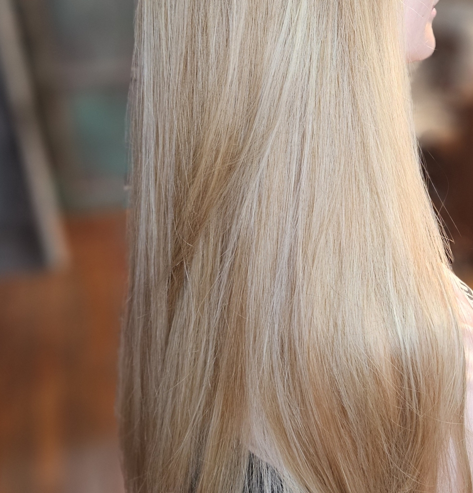 Signature Refresh at Hair Headquarters in Harper, KS