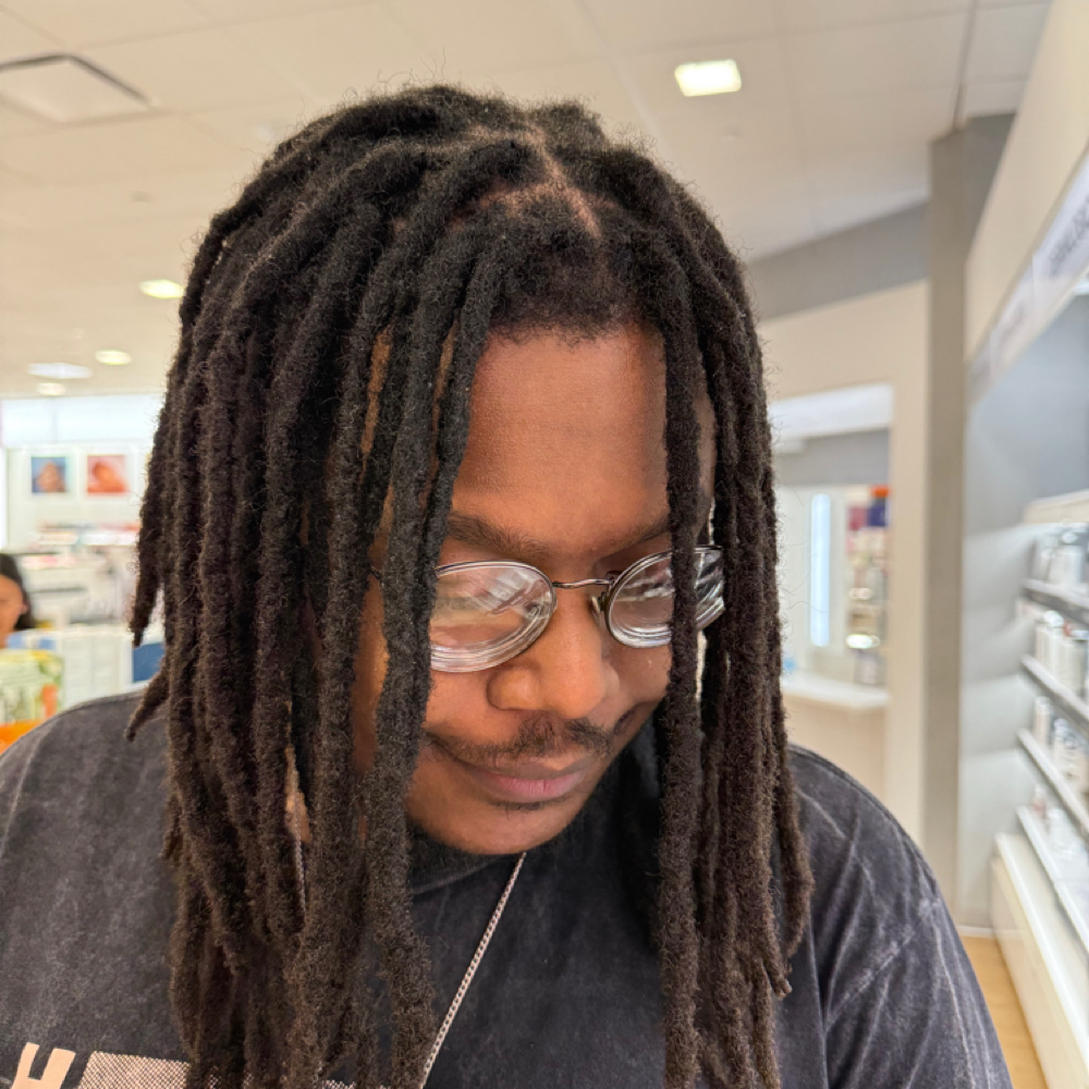 Loc Maintenance at The Messy Stylist in Portland, OR
