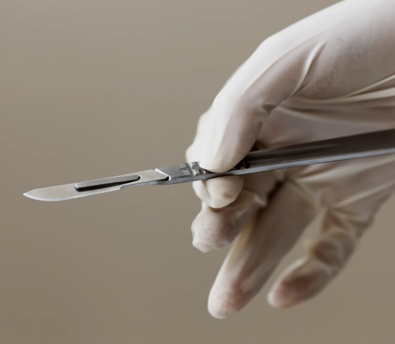 Dermaplaning Facial