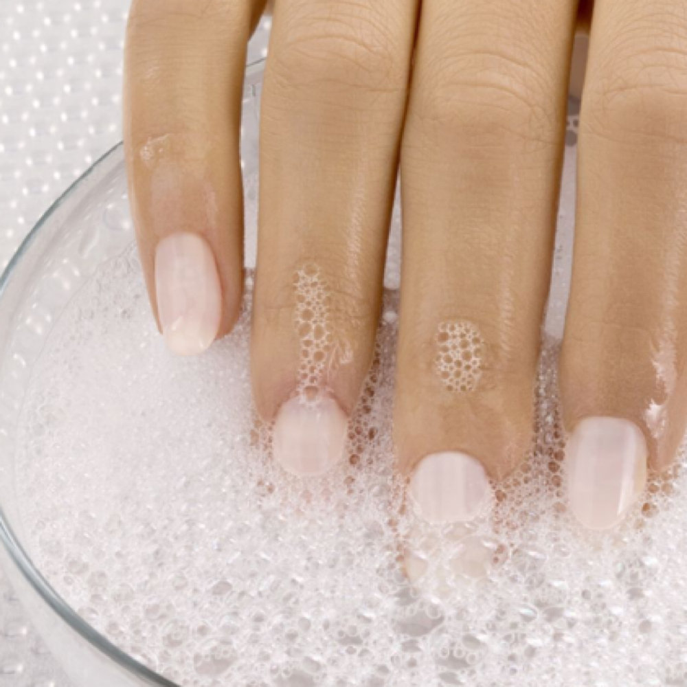 Soak Off & Nail Removal at AANails816 in Gladstone, MO