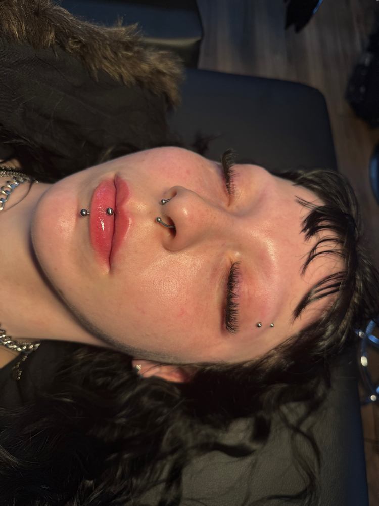 Volume Lash Extensions