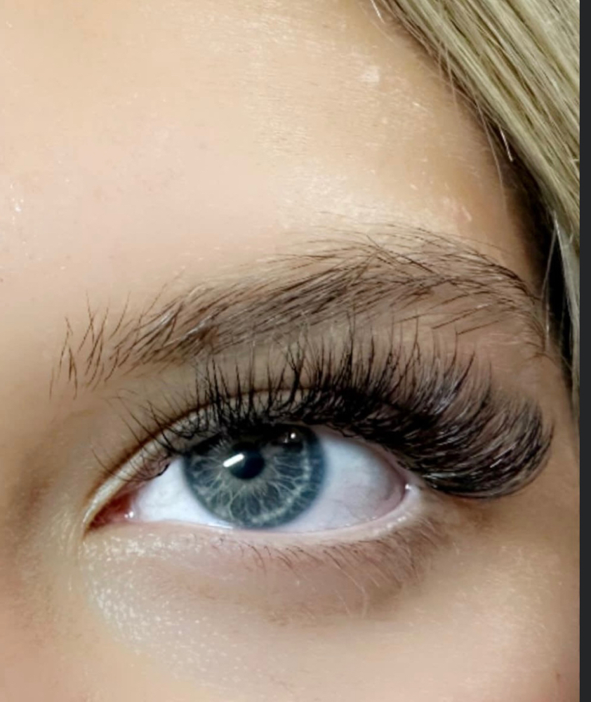 Hybrid Full Sets💕 at ✨Lashed Out By V✨ in Midland, TX