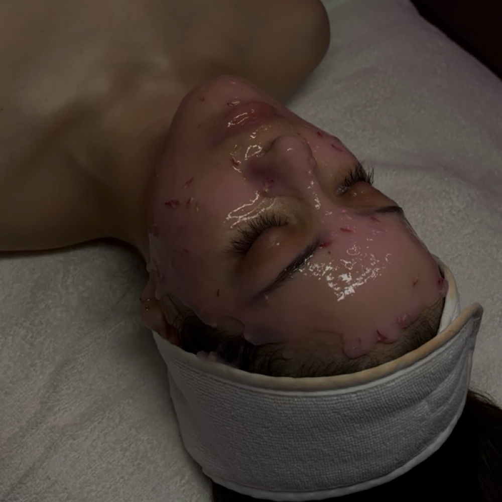 Hydroielly Mask at Hello Pretty Esthetics in Sioux City, IA