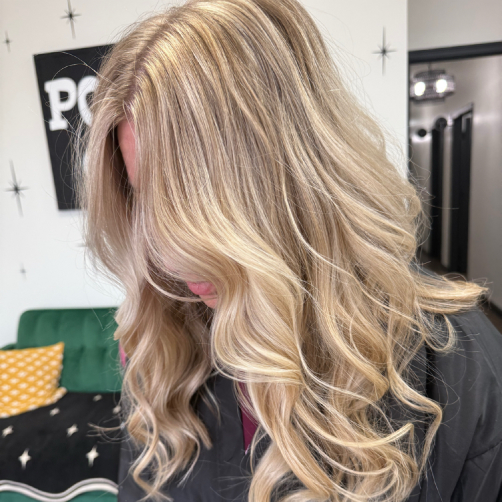Mini Sprinkle Blonding Service at beautybyashleysmith in Bourbonnais, IL