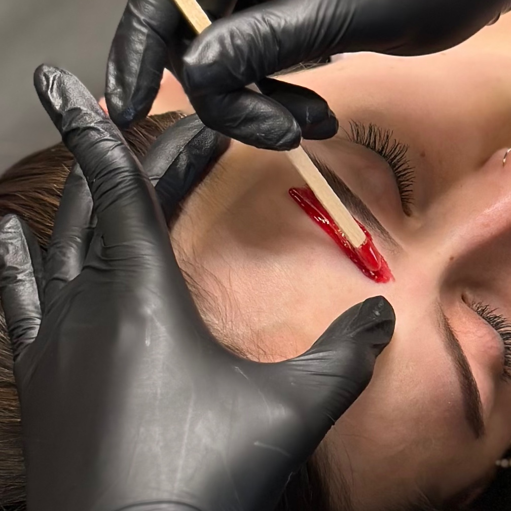 Brow Sculpting at Eterno Artistry in Houston, TX