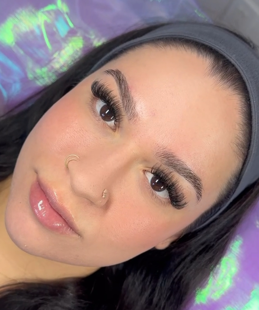 Full Set at Reyna’s Beauty Palace in San Leandro, CA