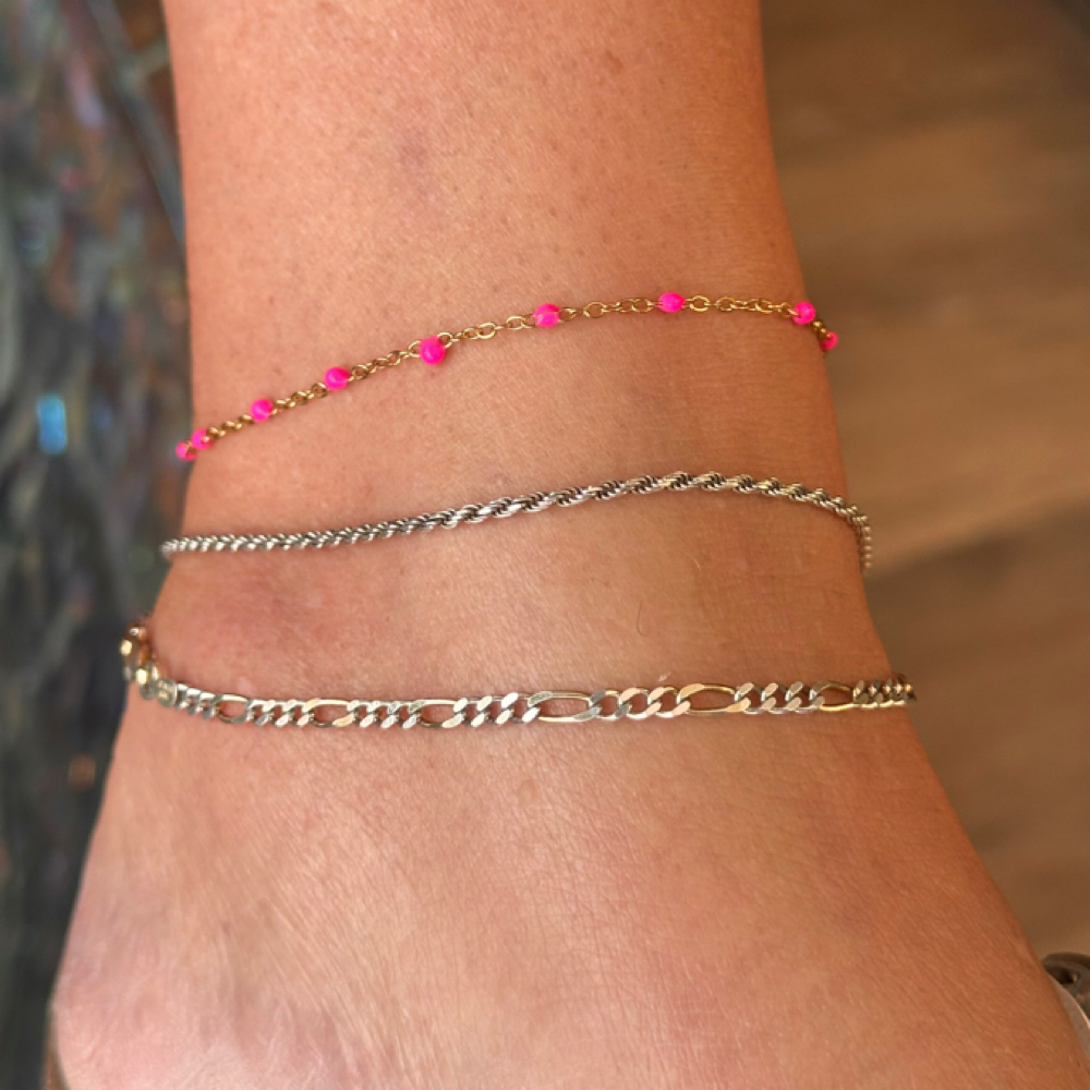 Permanent jewelry at Hidden Gem Nails in Logan, OH