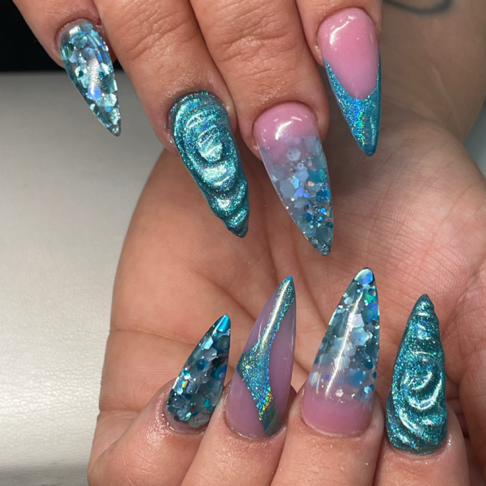 Medium Full-Set at Kay’s Beauty in Bardstown, KY