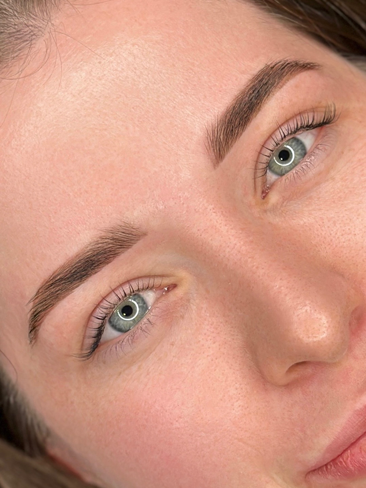 Eyebrow Design With Tint