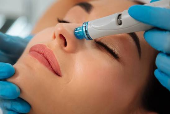 Deluxe HydroDermabrasion Facial