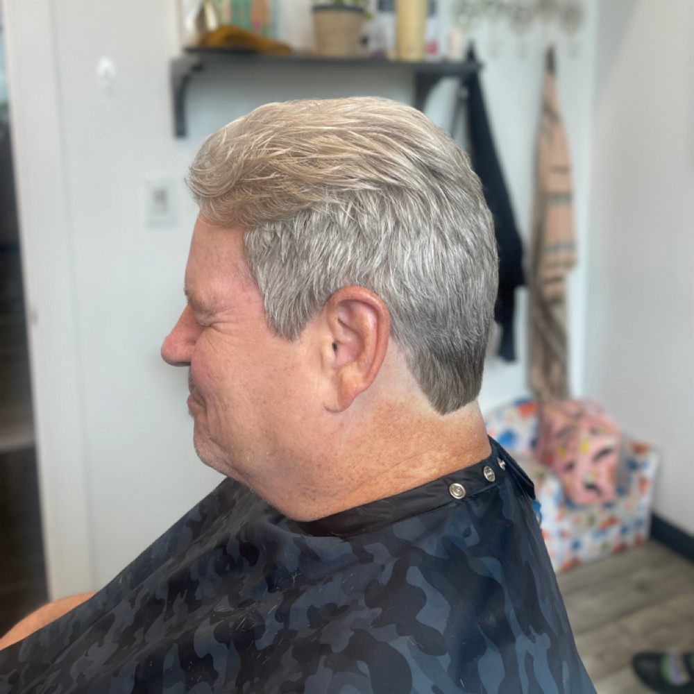 ✂️ Men’s Haircut at Blades & Beauty LLC in College Park, MD