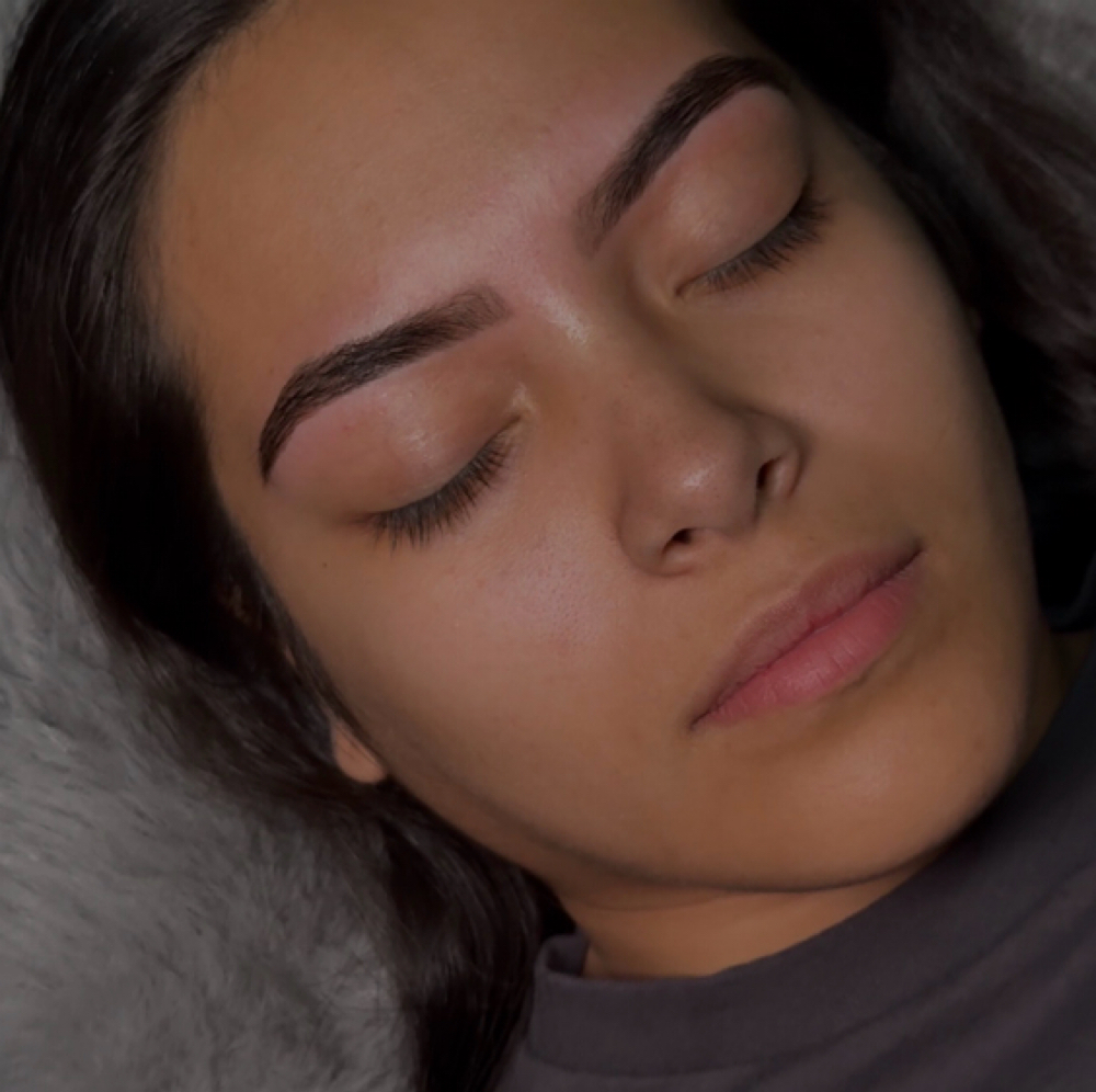 Brow Wax + Mapping (Tint Included) at Beauty by Gloria in McAllen, TX