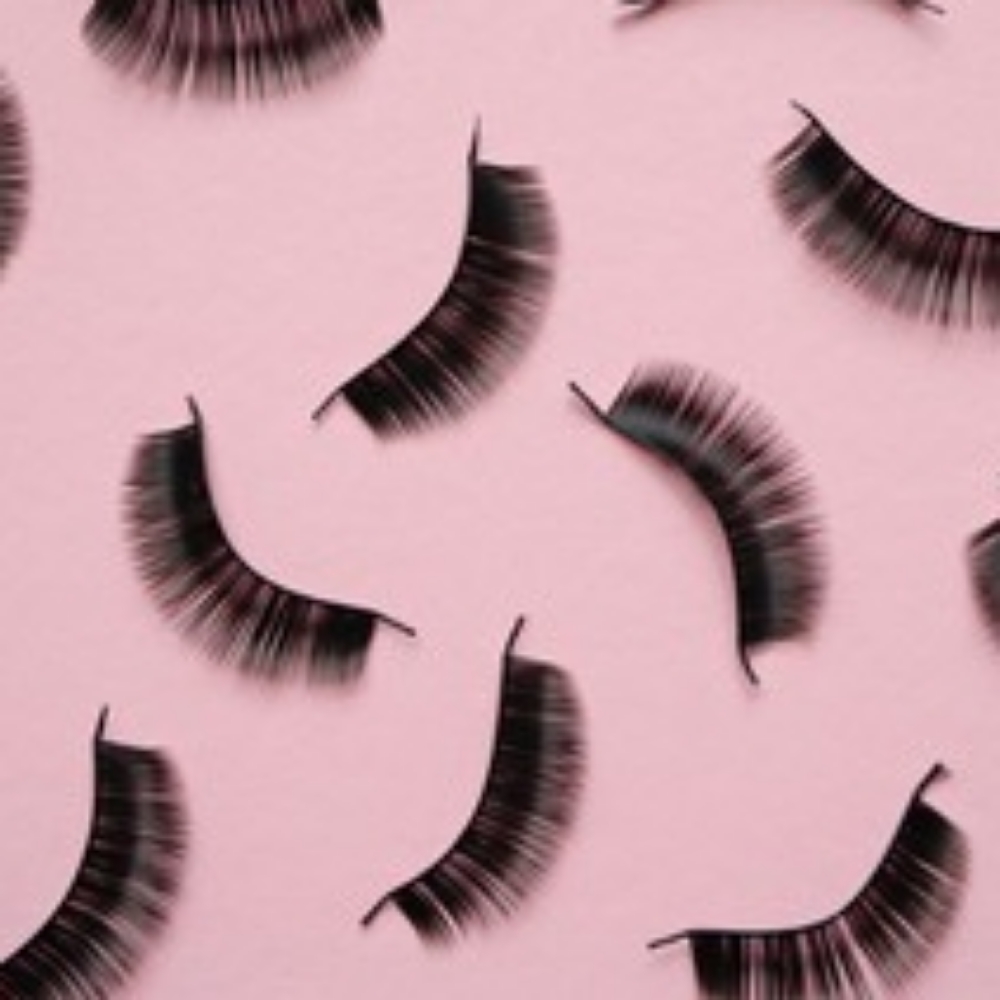 False Lash Application at Boho Vogue Salon LLC in Lexington, KY