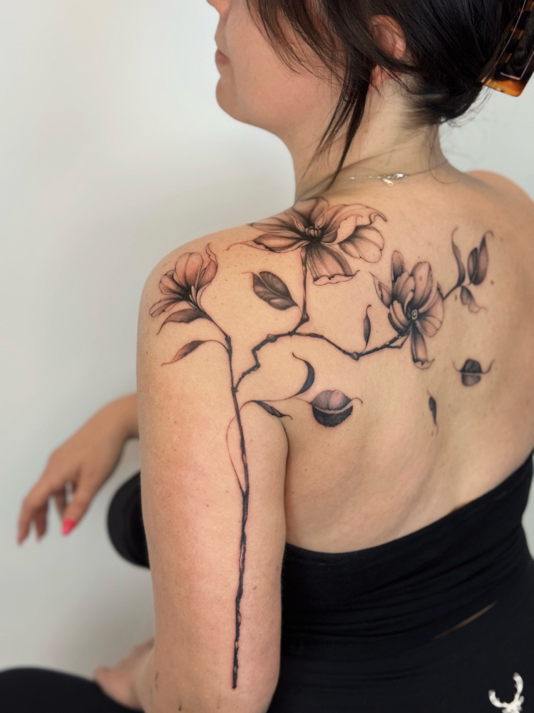 FREEHANDED FLORAL SESSION at Medusas Ink Co in St George, UT