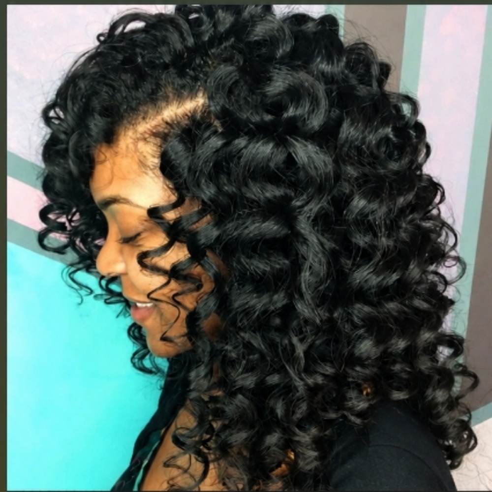 Flexirod Rod Set at Nina Naomi Hair Artistry in Las Vegas, NV