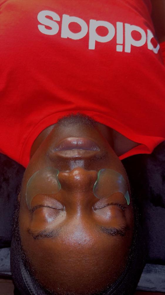 Classic Facial w/ Latic Peel