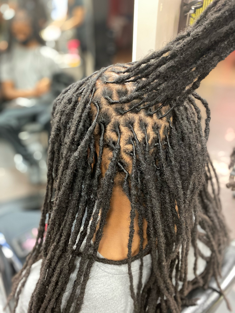 Retwisted Lock Maint. (Long/Small) at NewGrowth901 in Memphis, TN