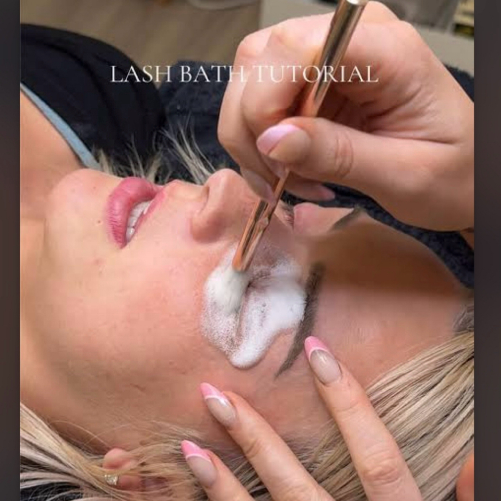 Lash Bath/Lash Cleanse