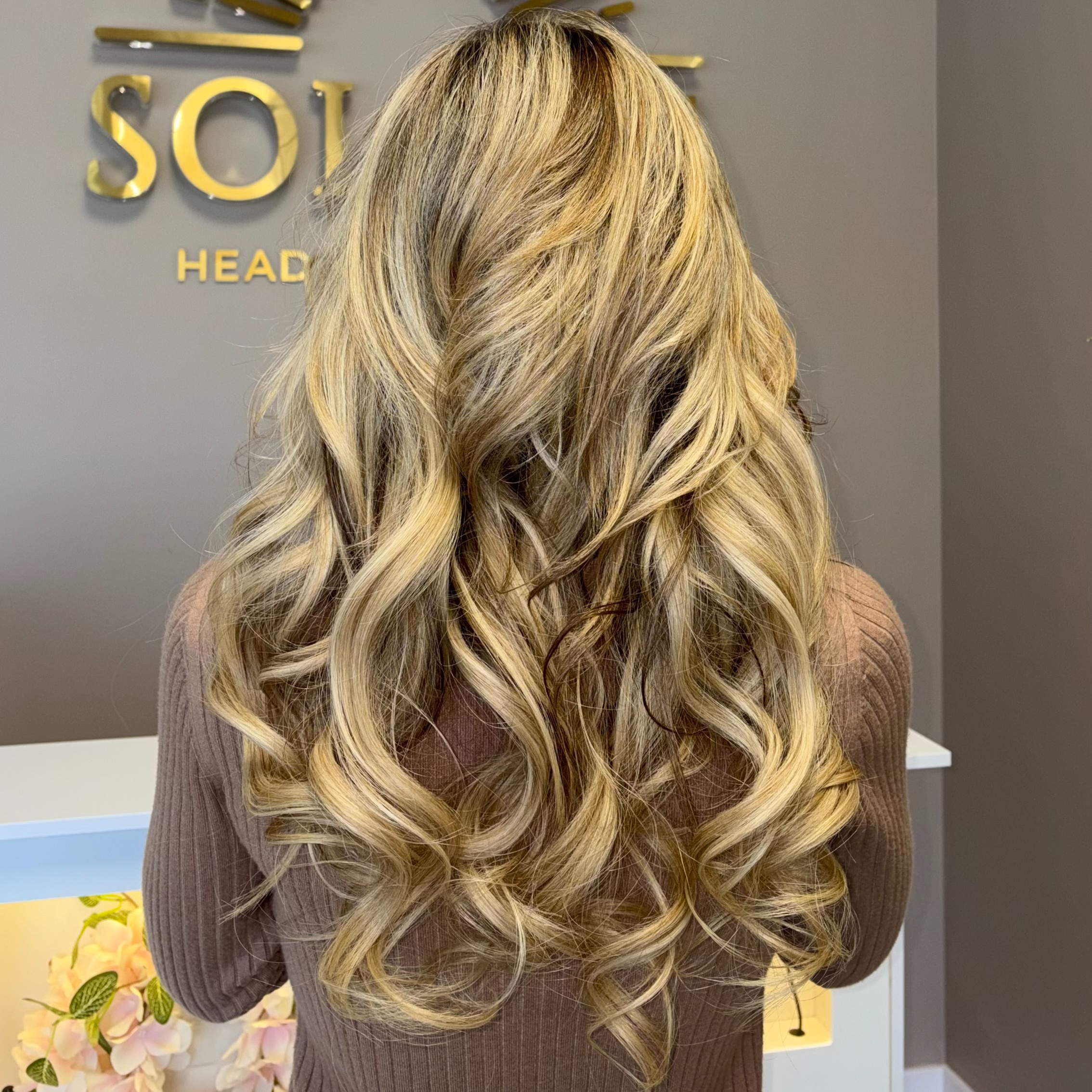 BOUNCY BLOW-OUT at Solace Head & Scalp Spa in Northbrook, IL