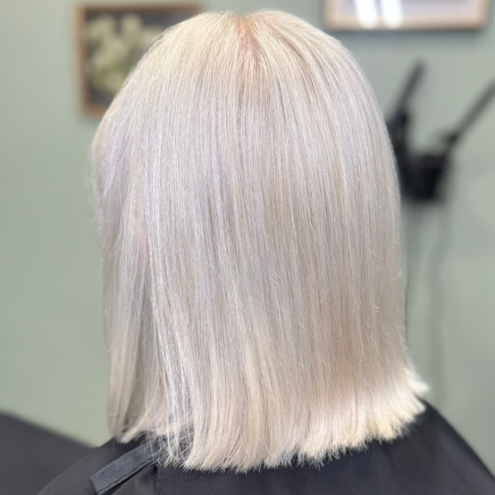 Full Bleach Out at hair by bry (thtalthairgirll) in tucson, AZ