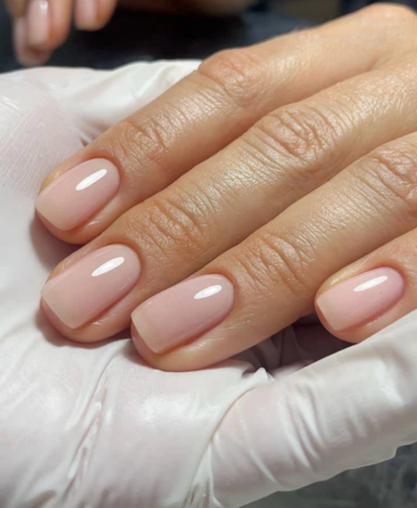 Russian Manicure Guest Master