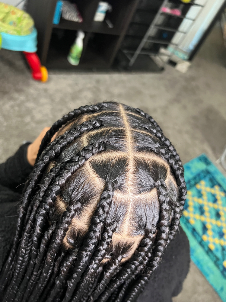 Large Knotless Braids