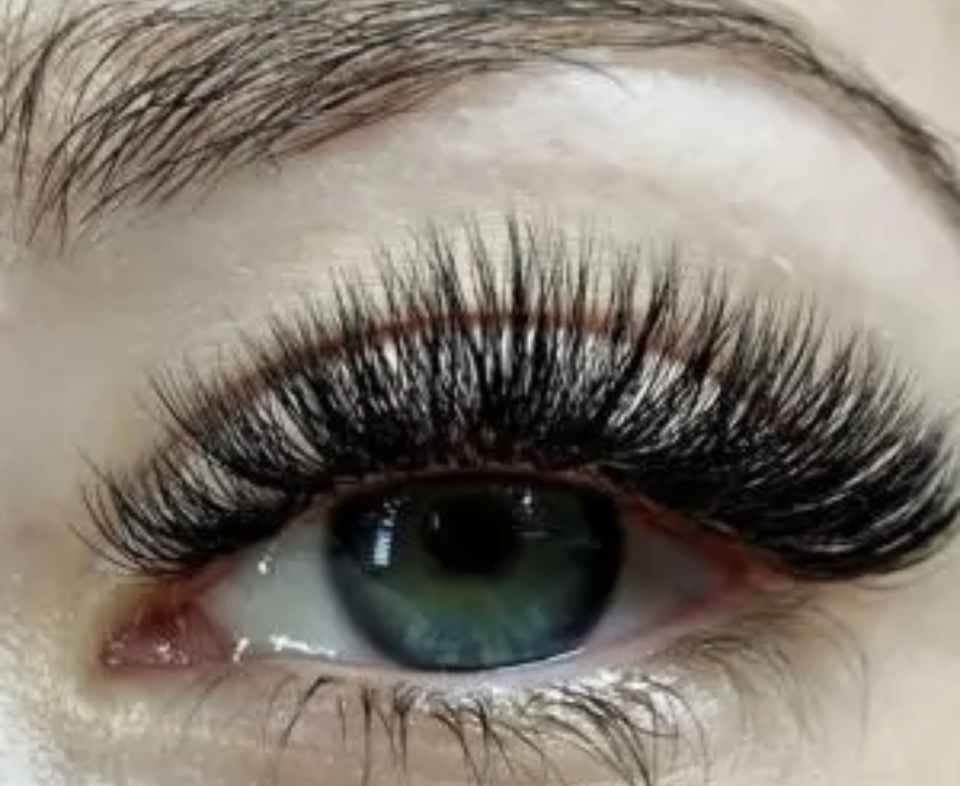 Volume Eyelash Extensions