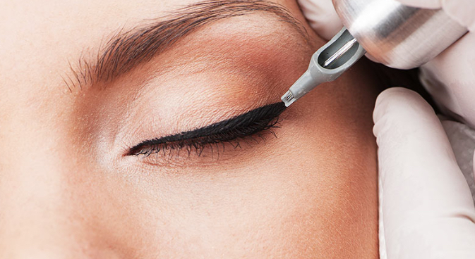 Permanent Eyeliner Lash Enhancement