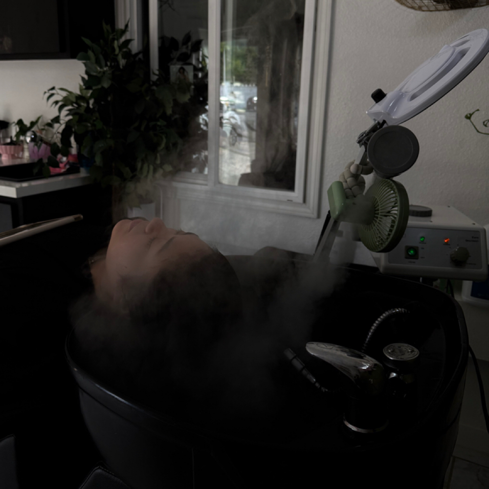 DetoxScalp/Rich Hydrating Treatment at Bella Vida Beauty Salon in Nacogdoches, TX