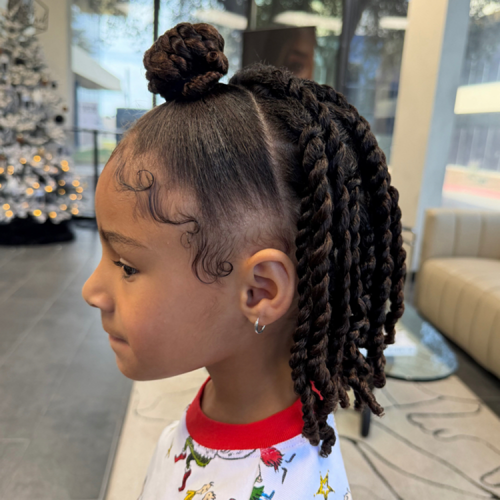 Preteen Natural Crown Experience at Bri The Hair Bender in Flower Mound, TX