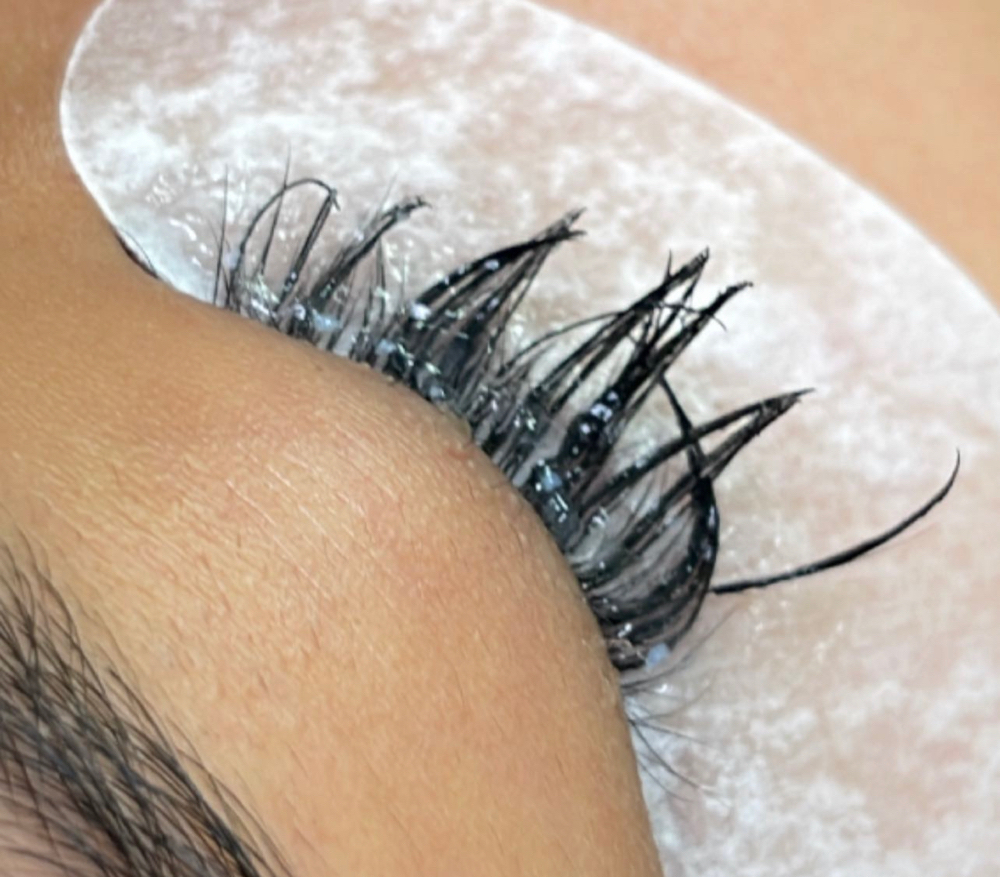 Lash Extensions Removal