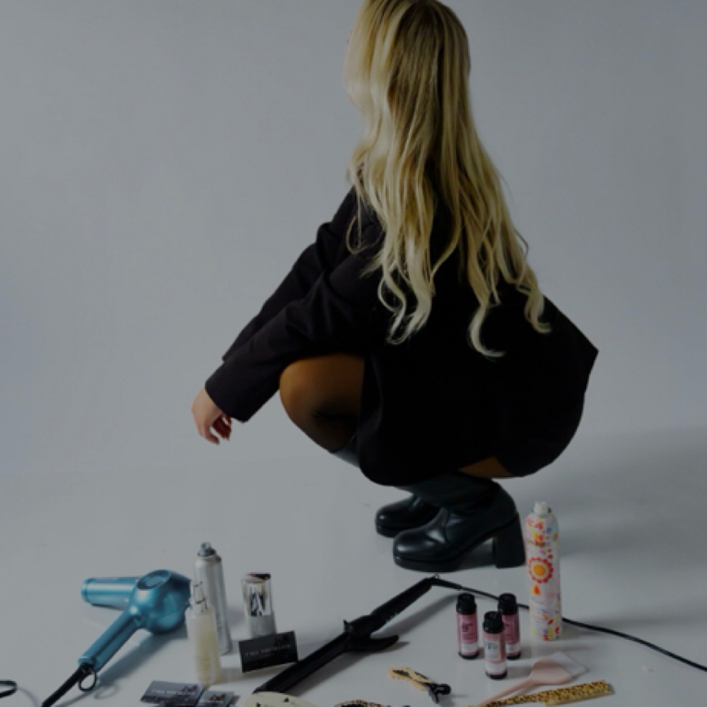balyage blonding package at Swoon Salon And Spa in Centerville, OH