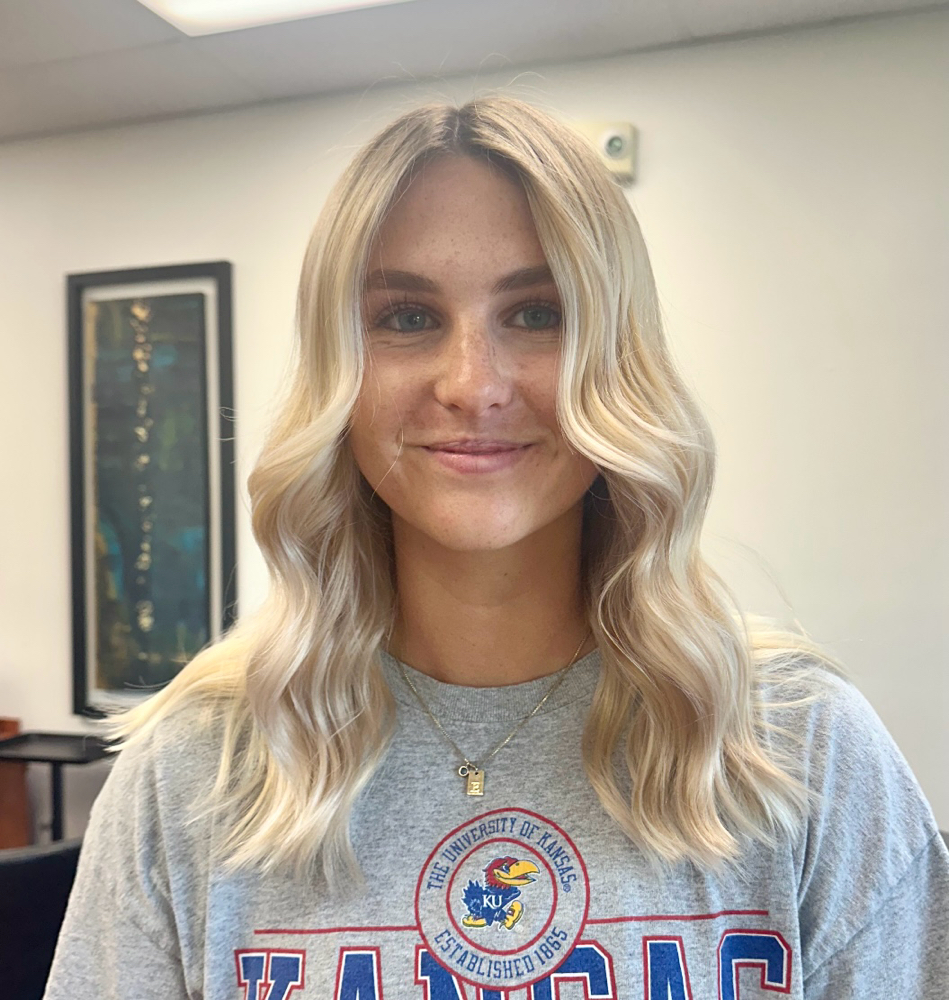 Platinum Card Blonding