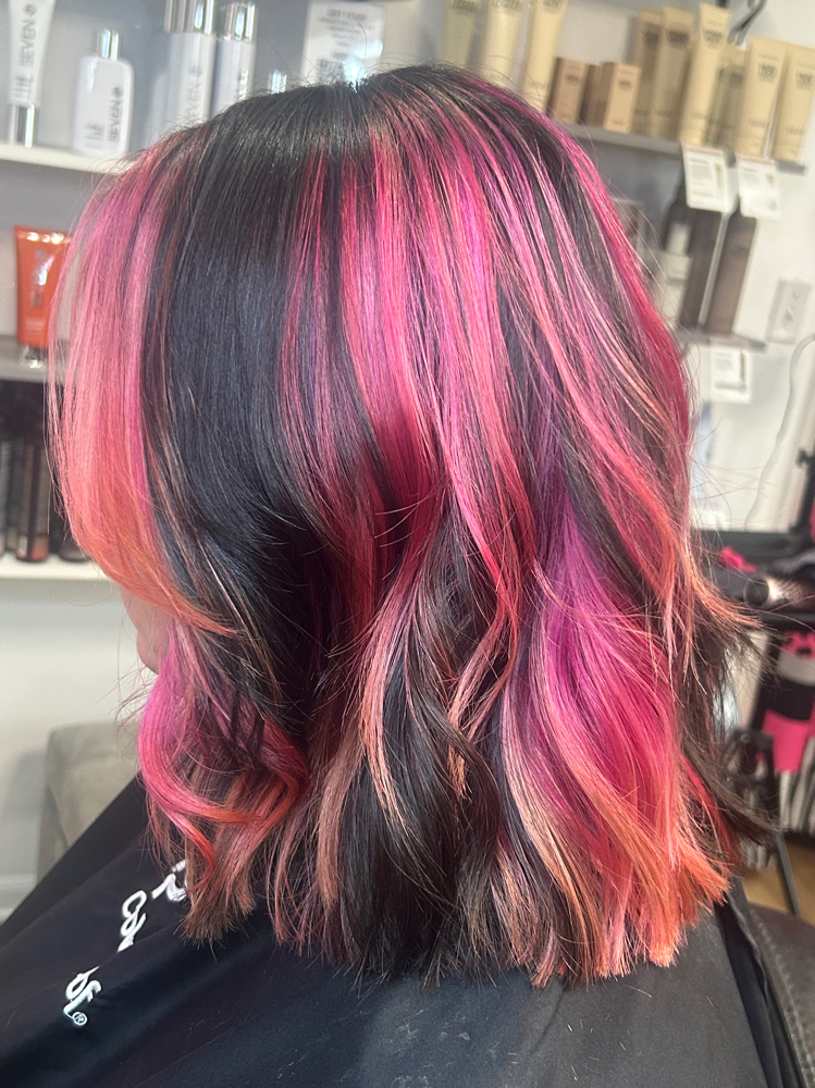 Vivid All Over Color at Kats Eye Lounge in Columbia, MO