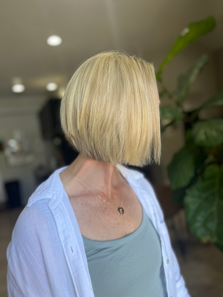 Womens Short Haircut (dry cut) at Hair by Jessica in Corpus Christi, TX