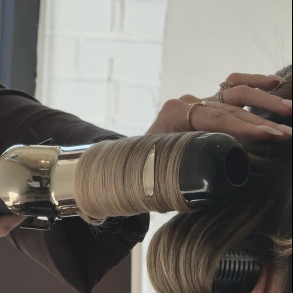 Wash And Style at Modern Beauty Salon in Sparks, NV